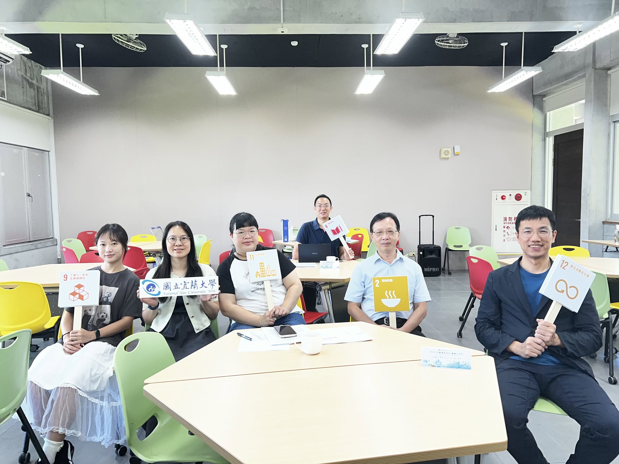SROI社會價值評估實務工作坊分組交流現場